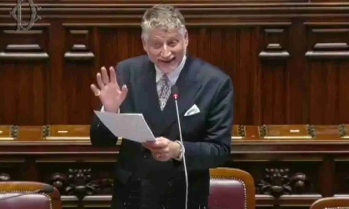 Il ministro Alessandro Giuli_11zon Il ministro Alessandro Giuli_11zon