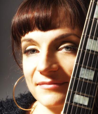 Francesca Bertazzo Hart a Venezia: musica, parole e danza ispirate a Emily Dickinson il 9 settembre