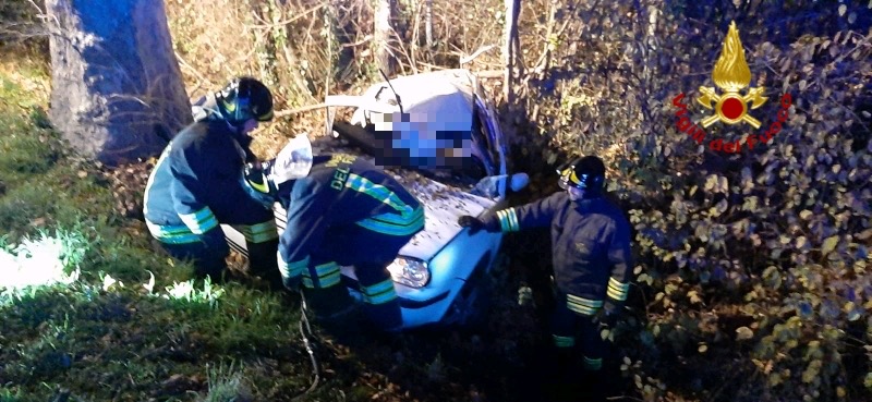 incidente Ceggia auto nel fosso