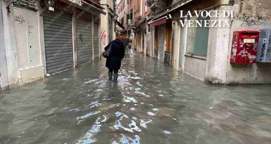allarme-acqua-alta-a-venezia-possibili-145-cm