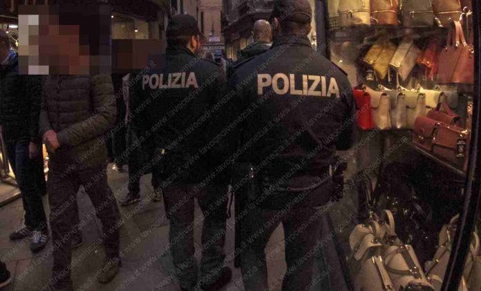Agenti di Polizia a Venezia
