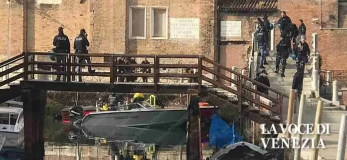 Carcere di Santa Maria Maggiore (Venezia), vigilanza rinforzata (foto di archivio) Quattro detenuti di origine maghrebina hanno inscenato una protesta violenta all'interno del carcere di Venezia