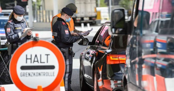 Controlli della polizia in Austria