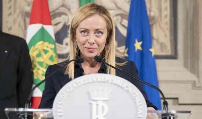 Giorgia Meloni presenta la squadra di governo