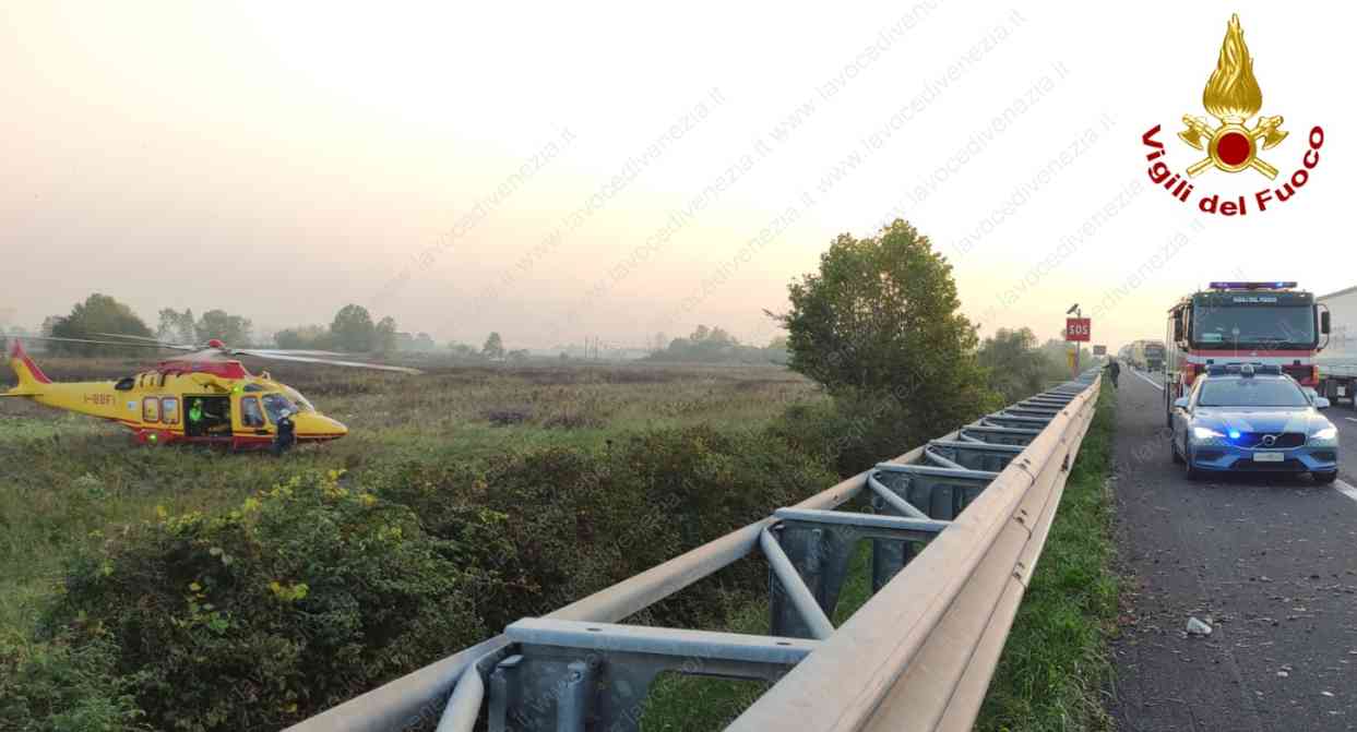 Incidente in autostrada, soccorsi con elicottero