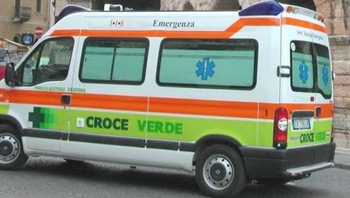 Intervento dell'ambulanza della Croce Verde