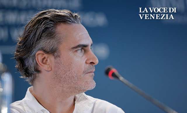 Joaquin Phoenix alla conferenza stampa di joker del 1 settembre 2019 alla mostra del cinema di Venezia