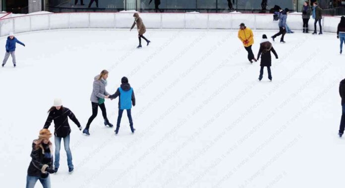 La nuova pista di pattinaggio sul ghiaccio a Padova