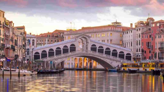 Ponte di Rialto, Venezia