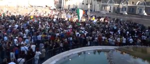 Proteste in piazza con m anifestazioni no vax