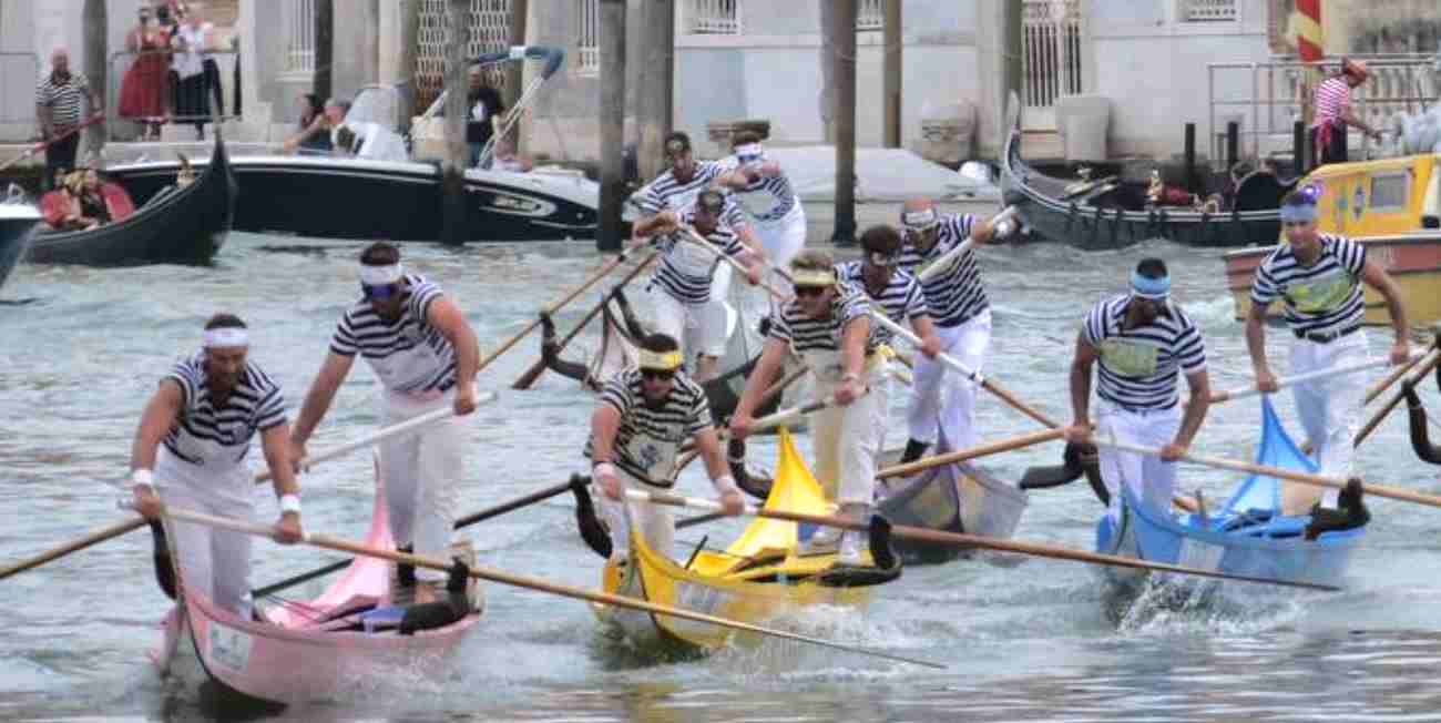 Regata Storica di Venezia 2023 (foto CAMPIONI, GONDOLINI A DUE REMI)