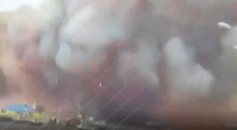 La svolta: Putin ha usato la bomba termobarica, quali sono gli effetti