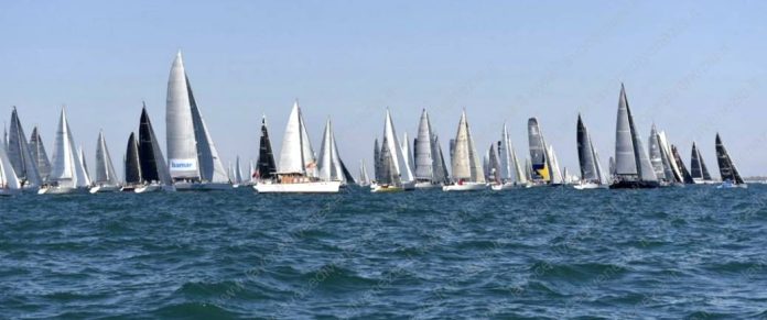 Veleziana 2021 festa dello sport a venezia con record di barche iscritte