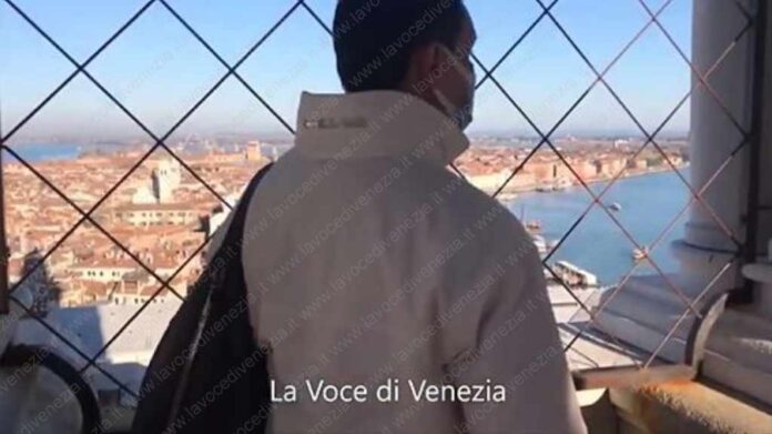 Venezia, veduta dall'alto dal Campanile di San Marco