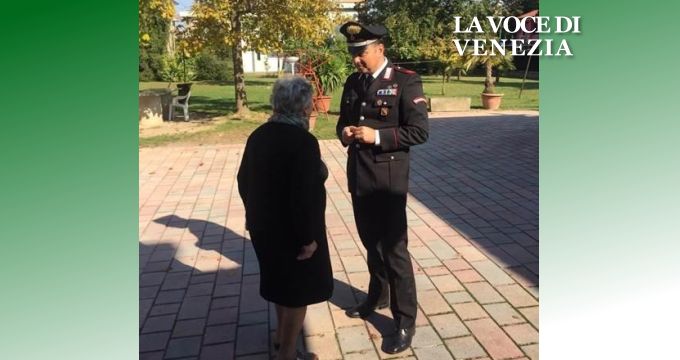 anziana parla comandante carabinieri up 680