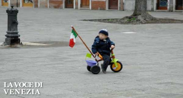 Venezia, sempre meno bambini e giovani coppie: 6 anziani per ogni bimbo