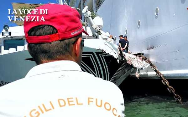 Incidente nave Venezia domenica mattina, le reazioni