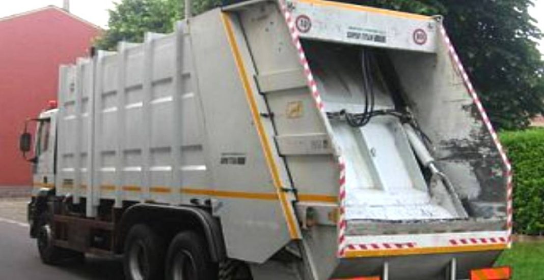 camion nettezza urbana per immondizie net coll 1240
