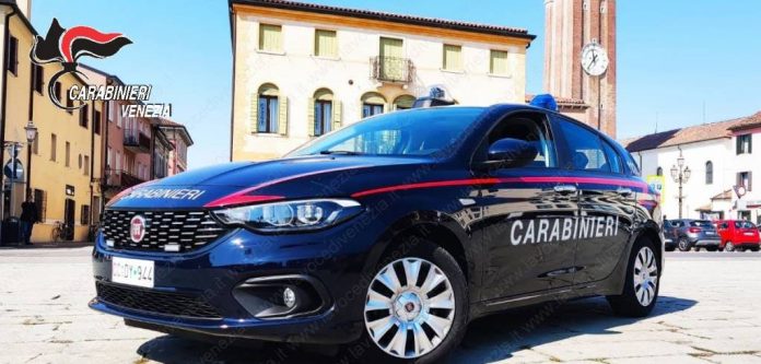 carabinieri mirano auto giorno up 1240