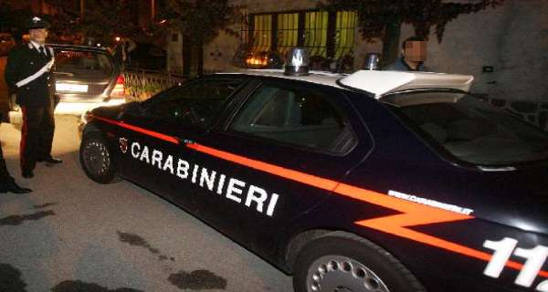 Abano, ladro scoperto punta coltello alla gola a bambino di 10 anni