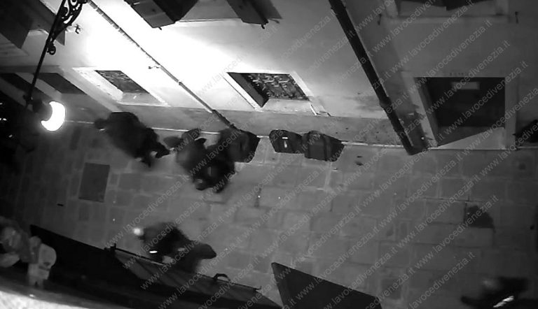 Spaccio di droga nell’appartamento dell’Ater di Castello (Venezia)