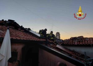 incendio venezia santa croce