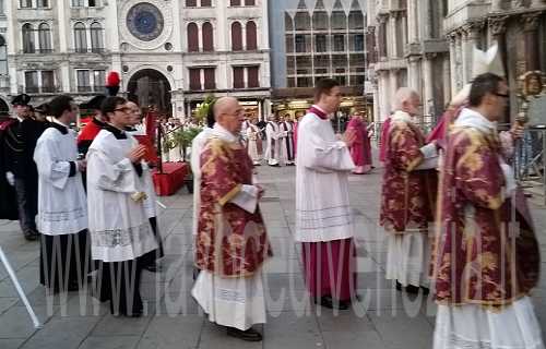 Giubileo a Venezia aperto senza incidenti. Anche 'aperture' nelle carceri