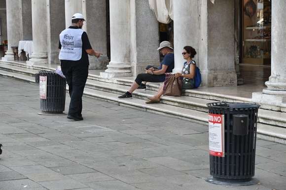 guardians piazza san marco
