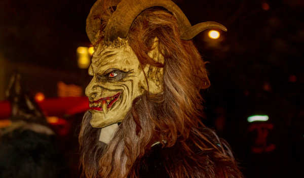 halloween festa del diavolo e occulto