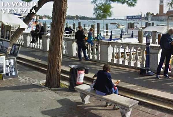 panchine marmo giardinetti reali venezia nostra nino baldan 600400