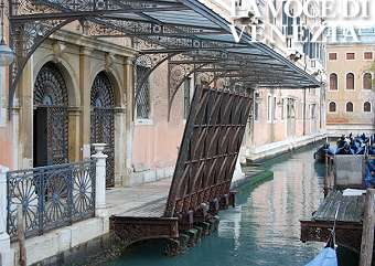 ponte levatoio giardinetti reali venezia ns box