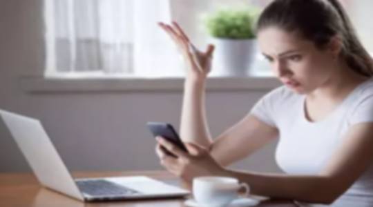 Internet più lento? La rete è sotto pressione: siamo tutti a casa