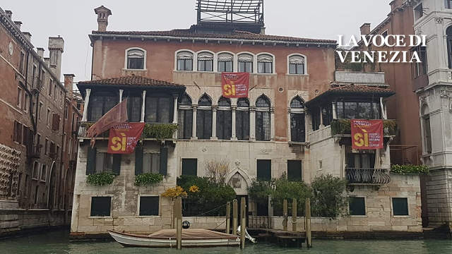referendum venezia mestre striscioni pubblicità