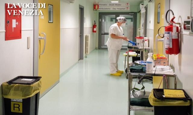 infermiera reparto malattie infettive ospedale civile venezia up 640