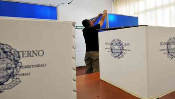Referendum oggi, come si vota. Regole e cifre