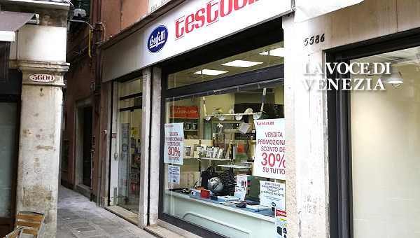 testolini negozio giocattoli nostra 600