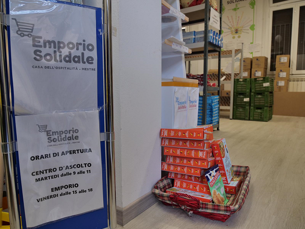 donazioni alimentare colletta alimentare lasagne cibi poveri