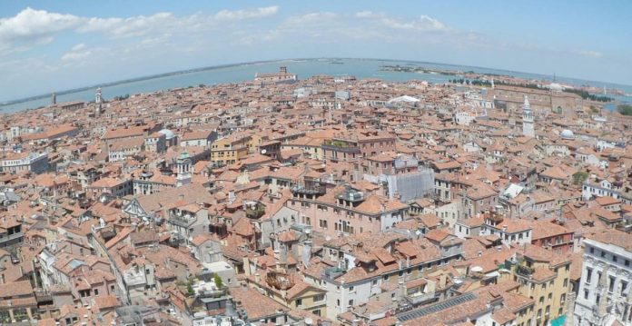 venezia veduta dall'alto panorama net fee pixabay 1240