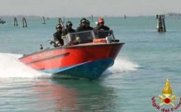 Ultima Ora: incidente in barca di fronte a Punta Sabbioni, muore una bambina 