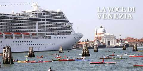 Grandi Navi a Venezia, oggi tavolo di discussione. Canale dei Petroli: mai nominato
